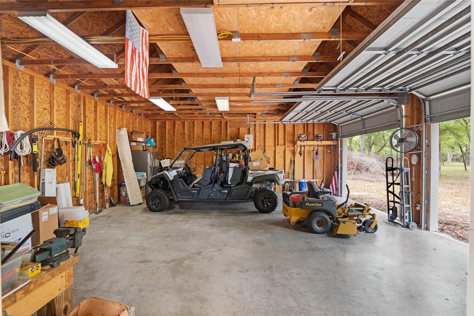 TRAILS THE - Residential