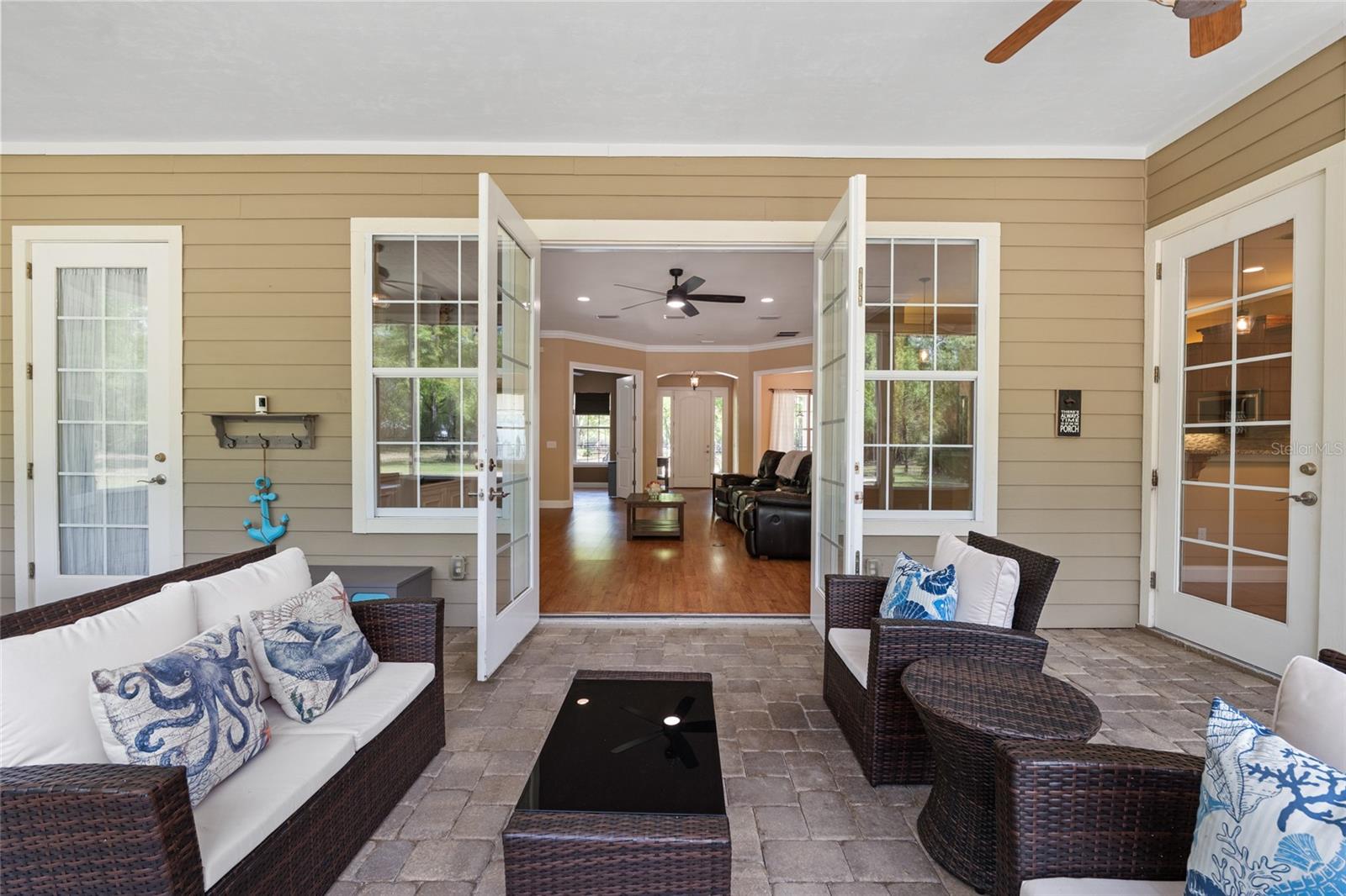 TRAILS THE - Residential