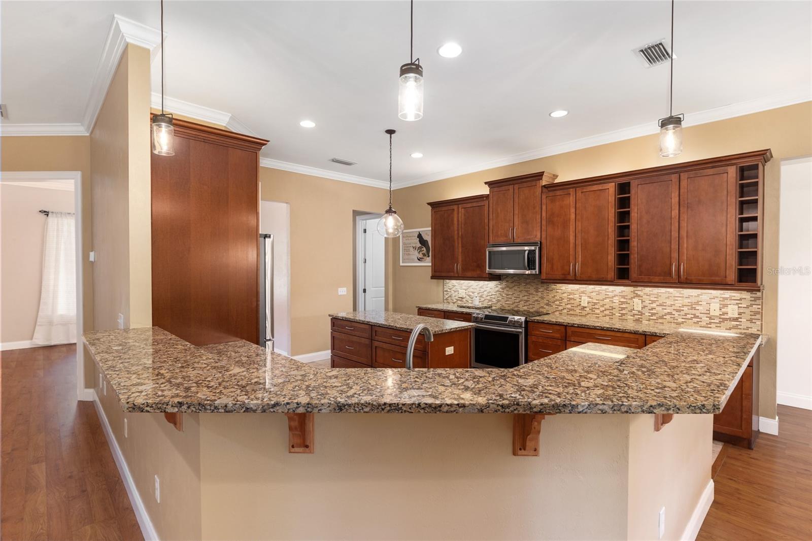 TRAILS THE - Residential