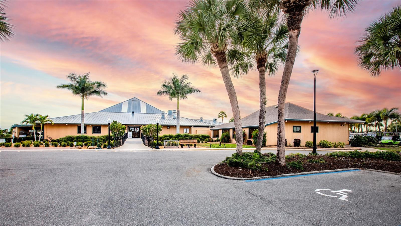 MAPLE LEAF ESTATES - Residential