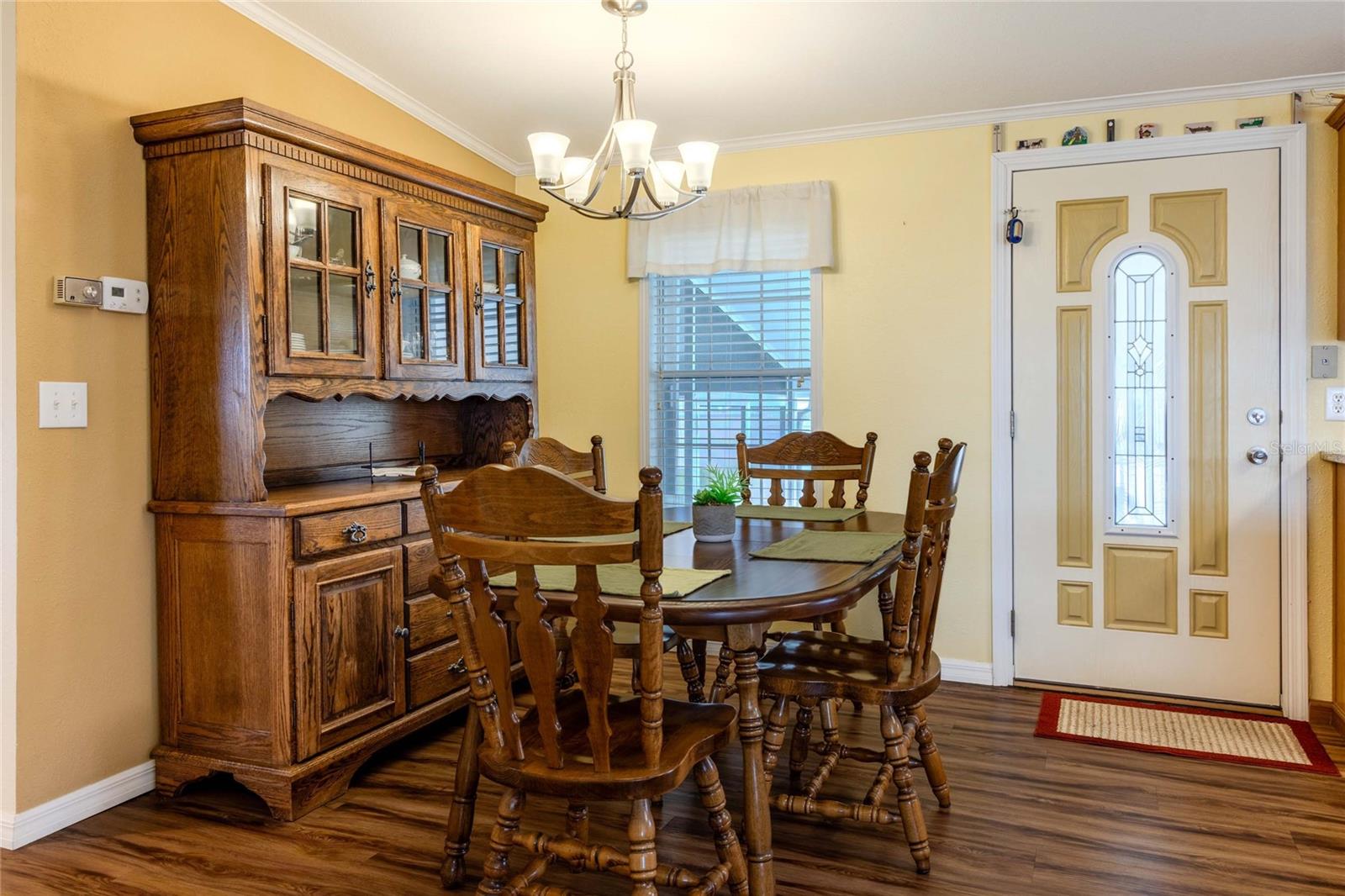 MAPLE LEAF ESTATES - Residential