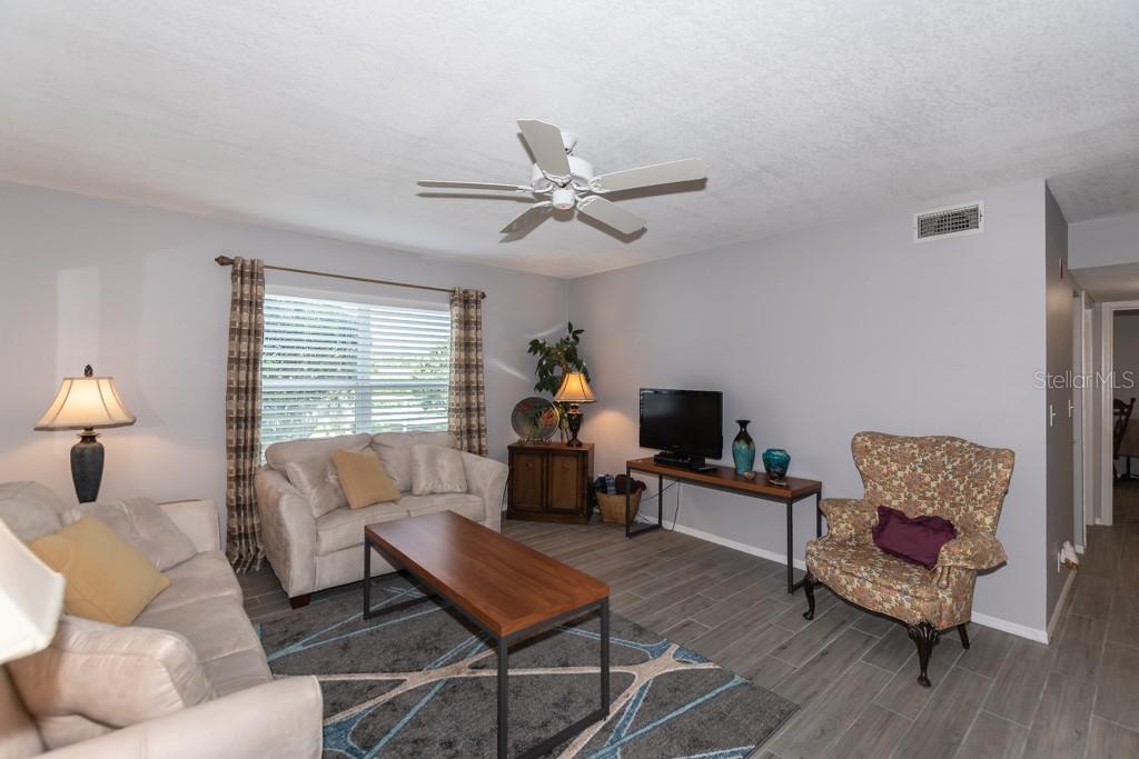 Kiawah Bay Condo Unit 101 - Residential