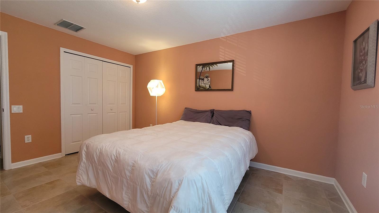 CARRIAGE HOMES AT DUNWOODY COMMONS A CONDO - Residential