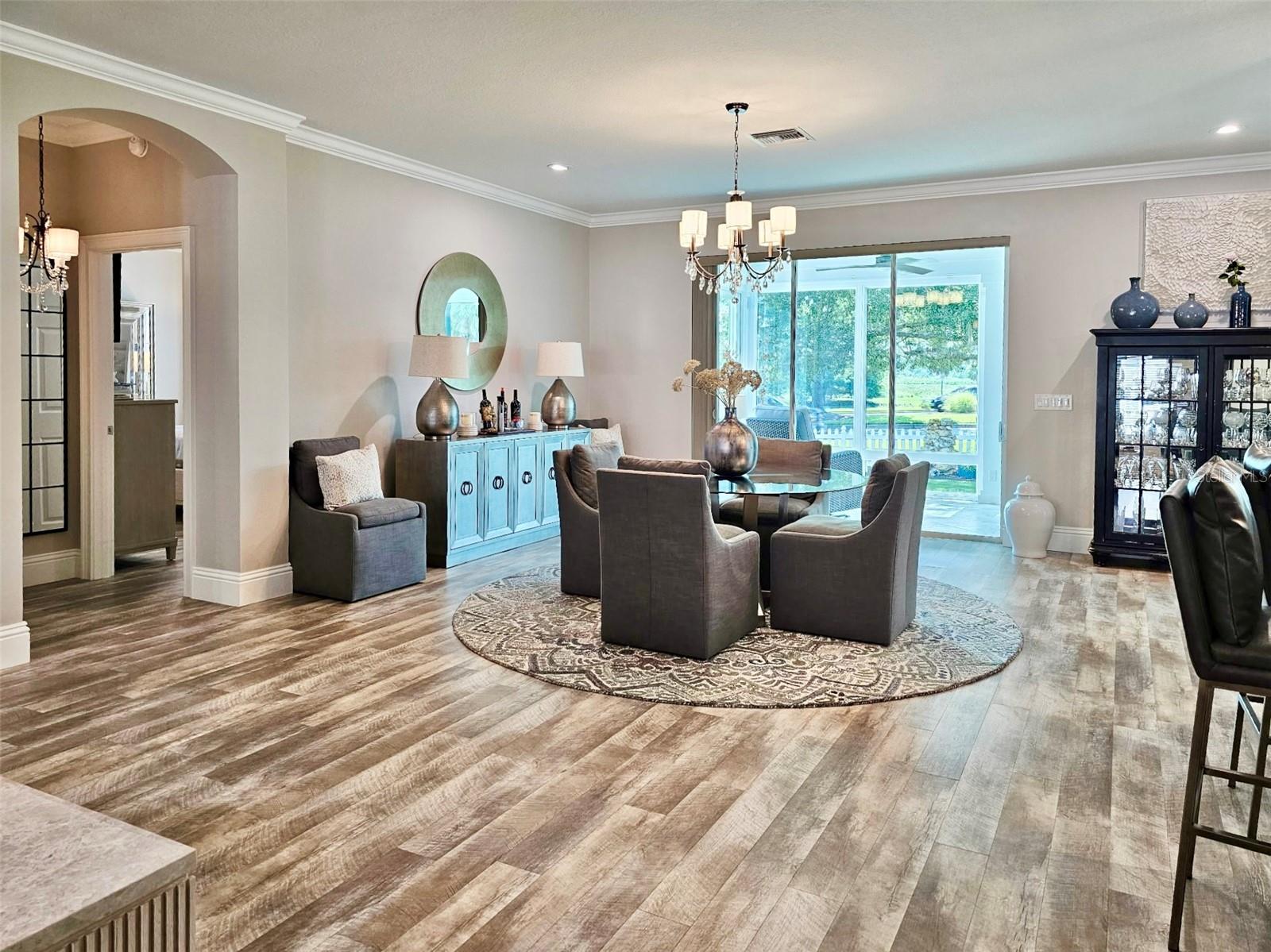 1040 COTTAGE DRIVE