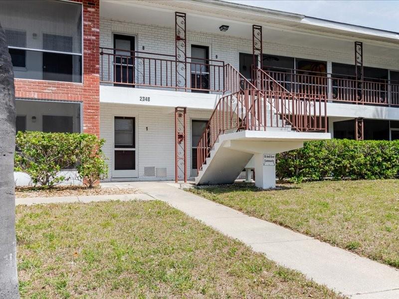 2348 SHELLEY STREET 2