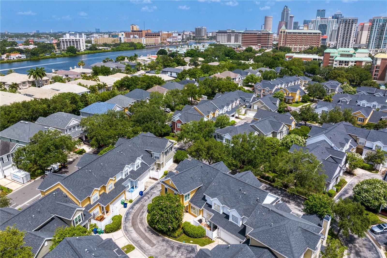 Photo 60 of 66 of 305 SEA ISLAND WAY townhome