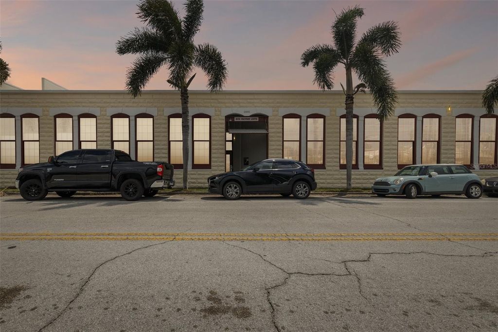 Photo of 2001 E 2nd Avenue #22, Tampa, FL 33605 (MLS # TB8411755)