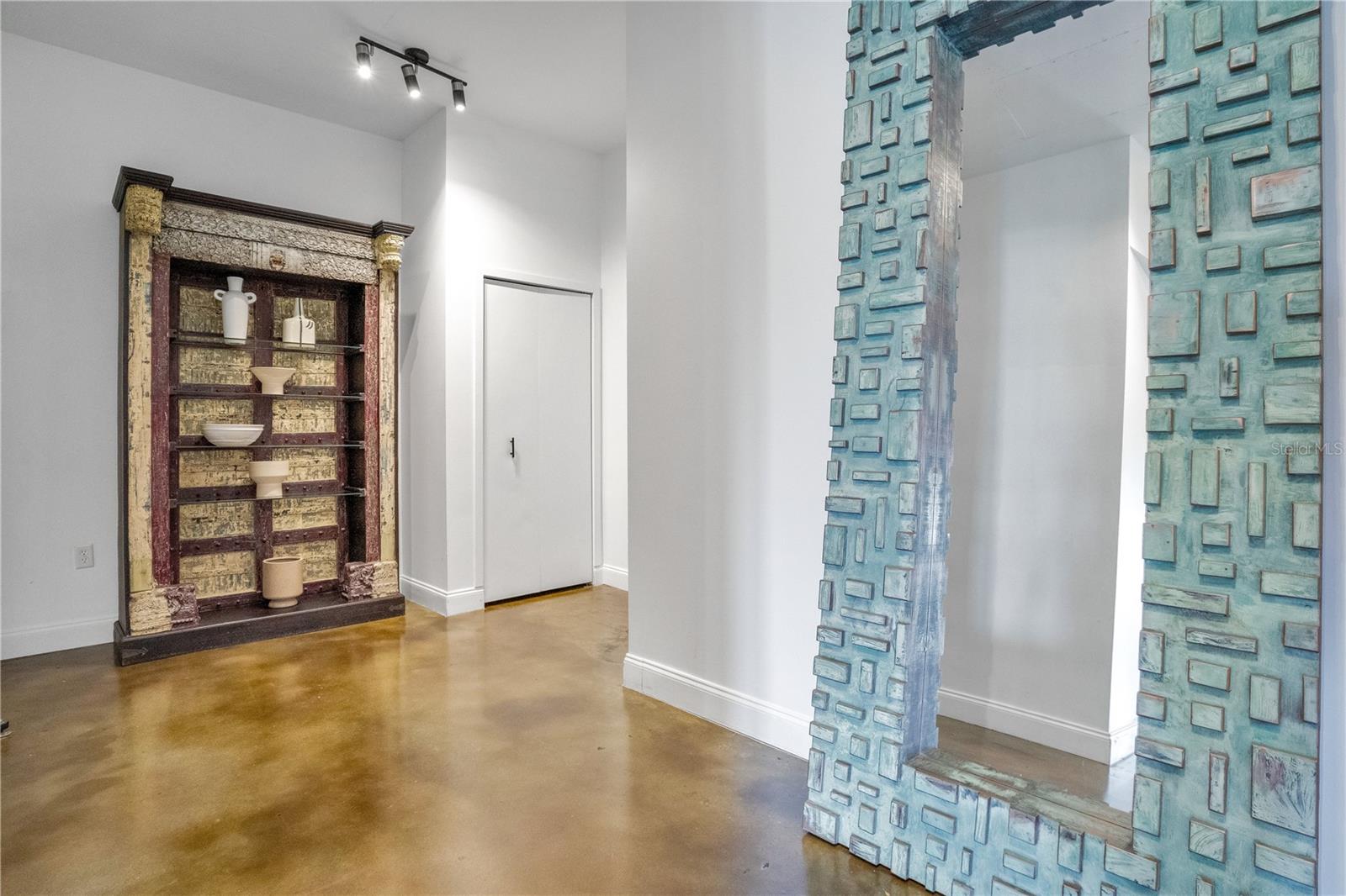 JACKSON - Residential