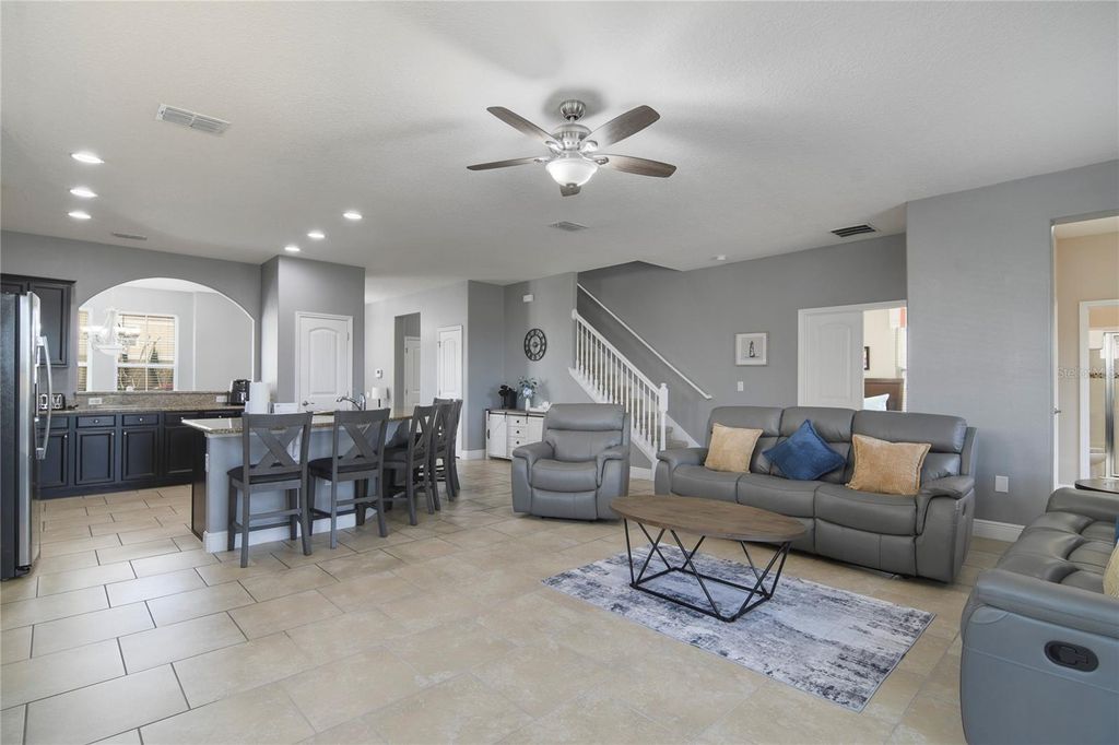 Photo of 4115 Oaktree Drive, Davenport, FL 33837 (MLS # O6393813)