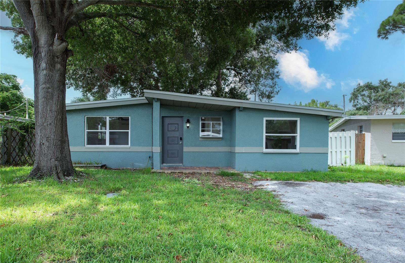 Photo 1 of 30 — 10276 121ST AVENUE, LARGO, FL 33773