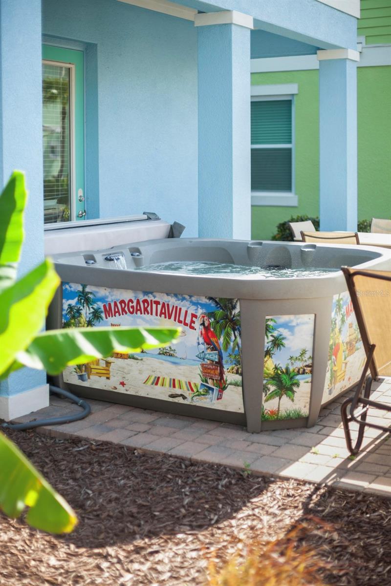 MARGARITAVILLE, ROLLING OAKS - Residential