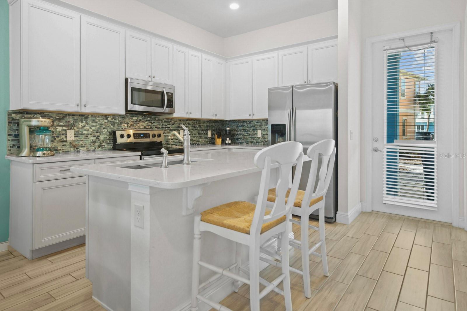 MARGARITAVILLE, ROLLING OAKS - Residential