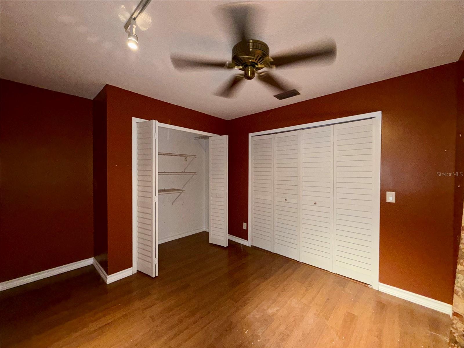 BAY PORT COLONY PH III UN 2-C - Residential