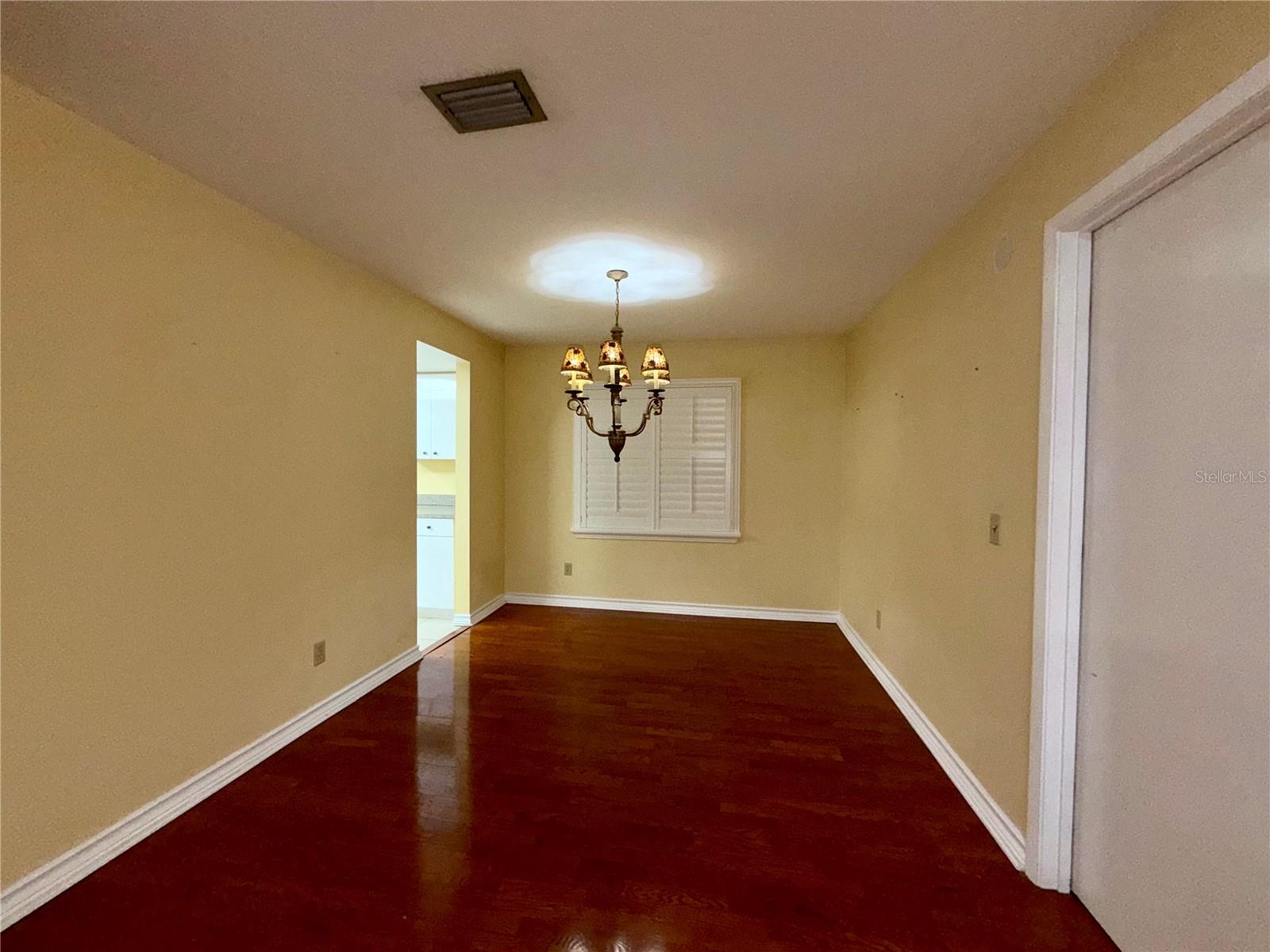 BAY PORT COLONY PH III UN 2-C - Residential