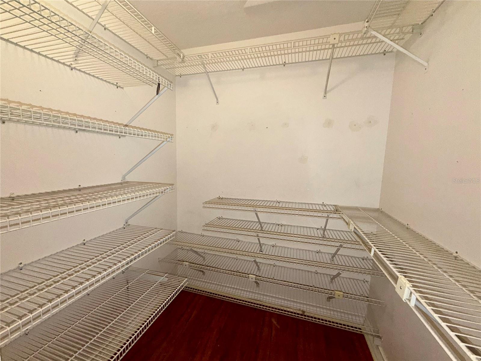 BAY PORT COLONY PH III UN 2-C - Residential