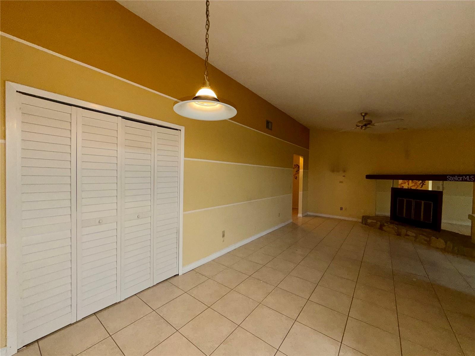 BAY PORT COLONY PH III UN 2-C - Residential