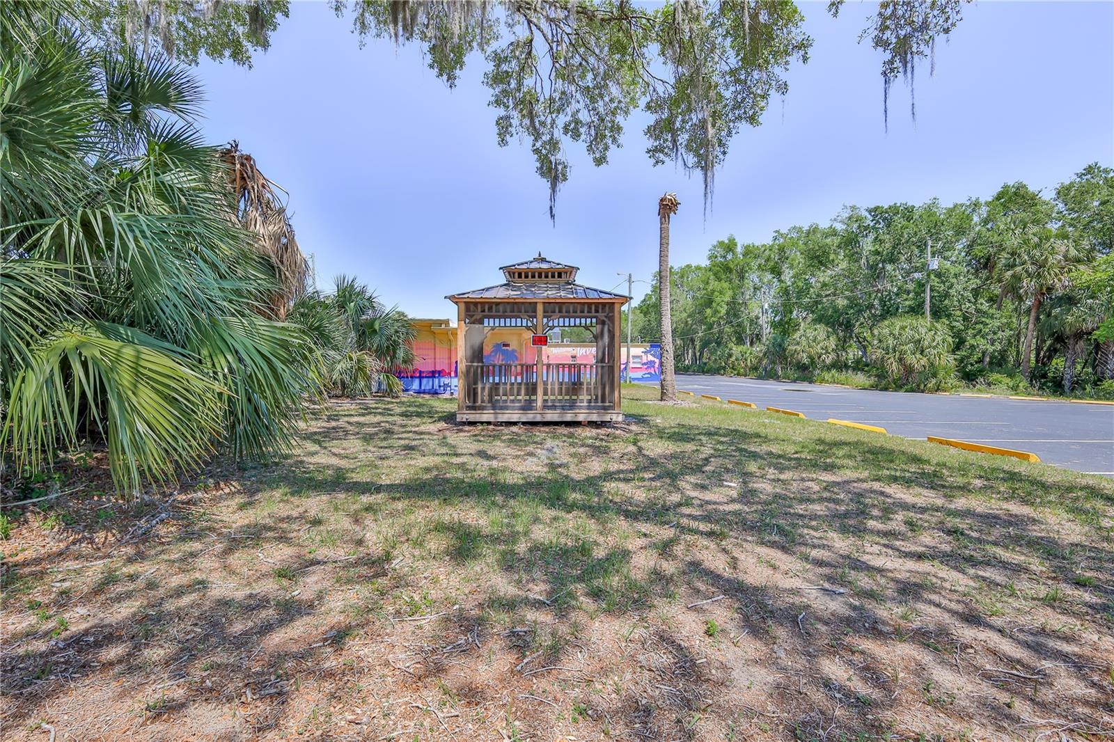 LAKESIDE PARK UNREC - Commercial Sale