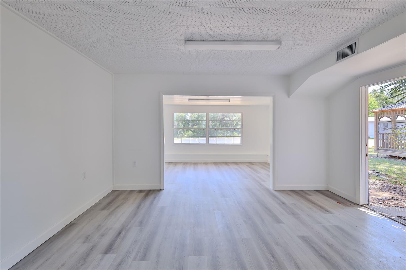 LAKESIDE PARK UNREC - Commercial Sale