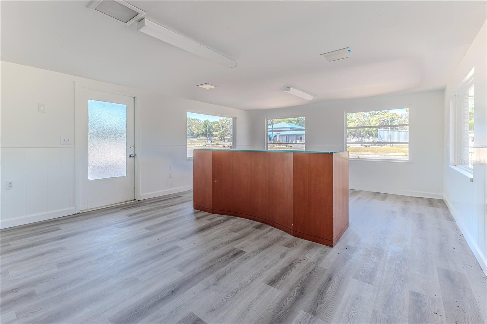 LAKESIDE PARK UNREC - Commercial Sale