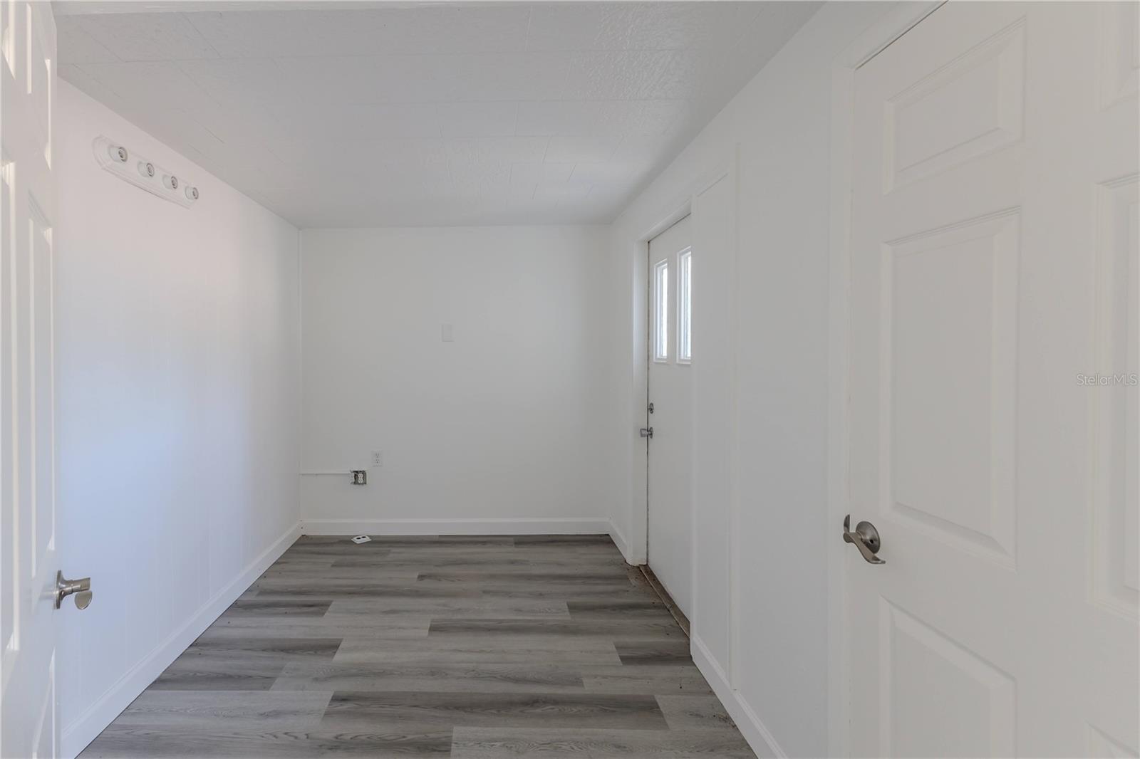 LAKESIDE PARK UNREC - Commercial Sale