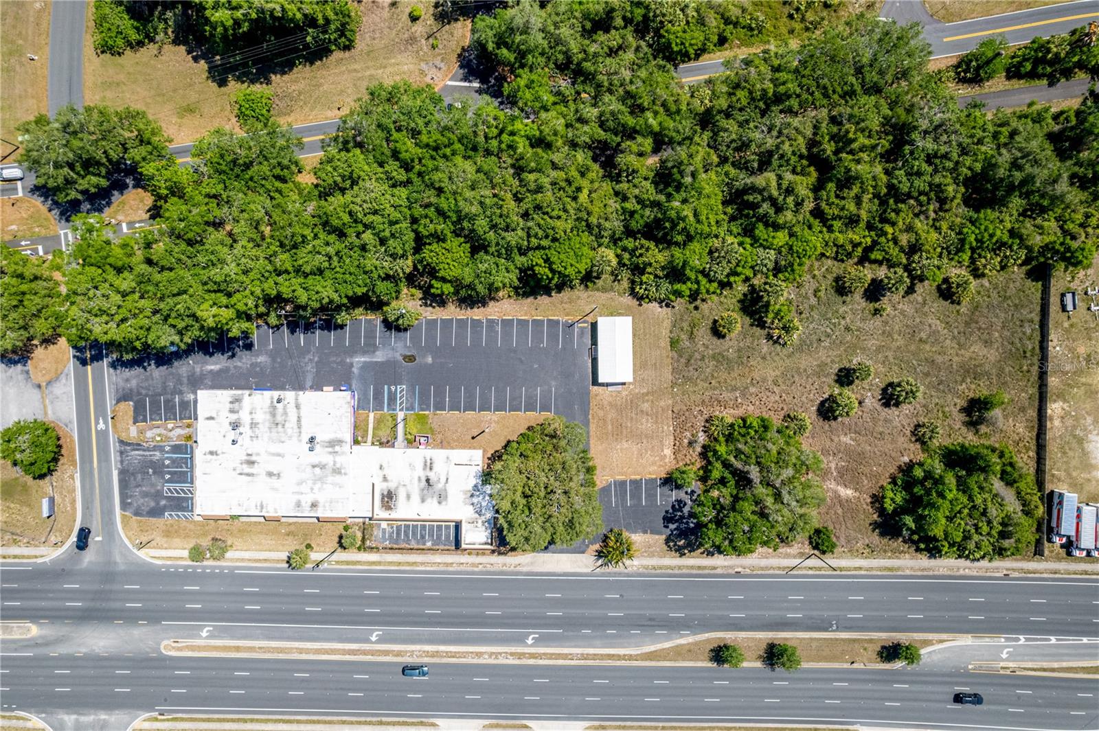 LAKESIDE PARK UNREC - Commercial Sale