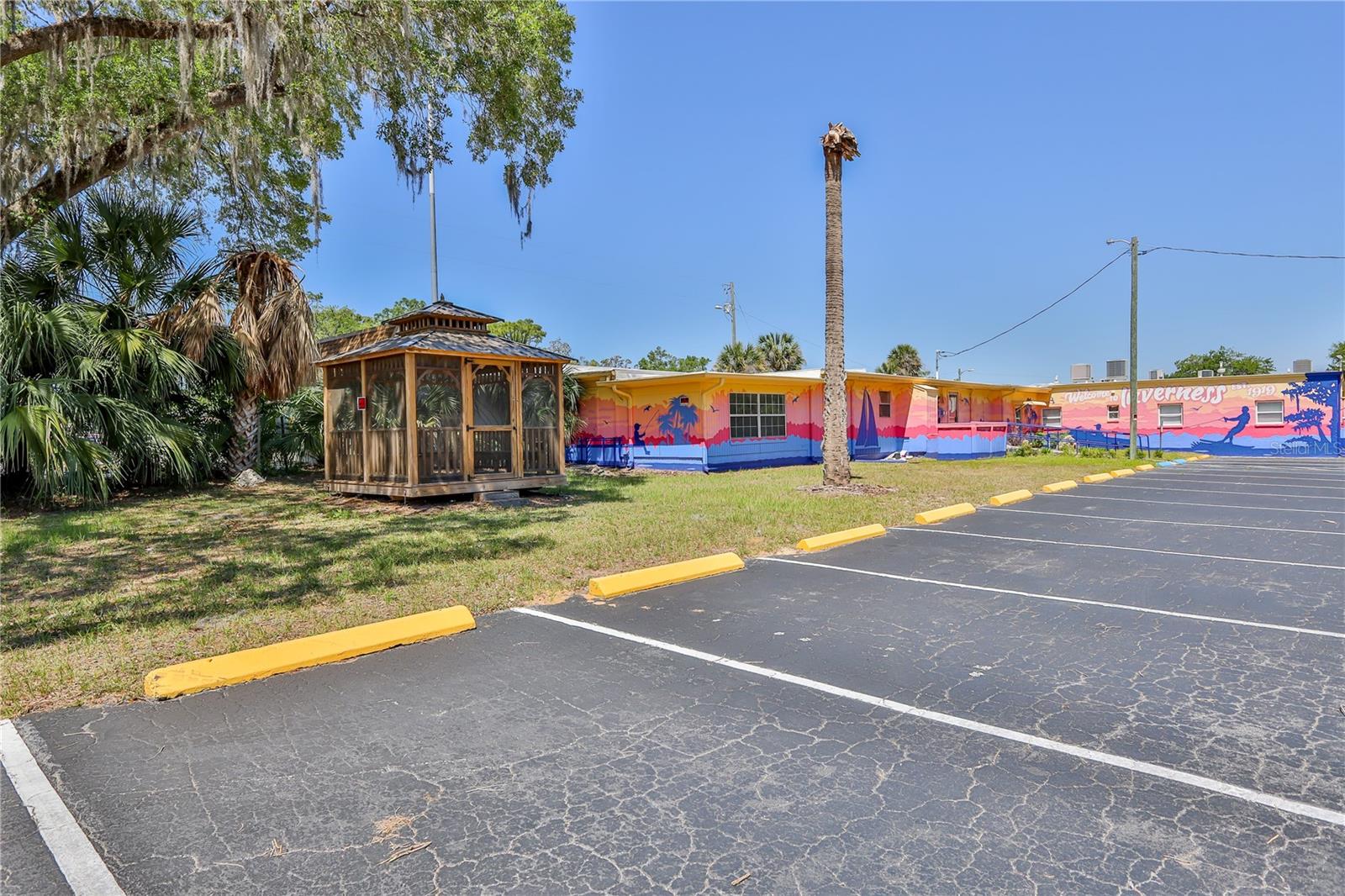 LAKESIDE PARK UNREC - Commercial Sale