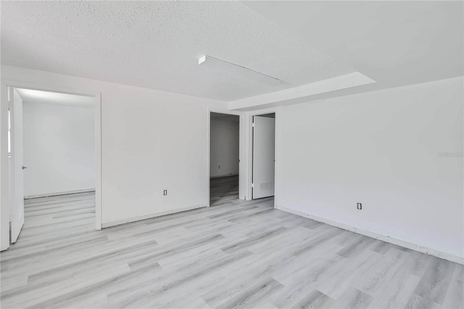 LAKESIDE PARK UNREC - Commercial Sale