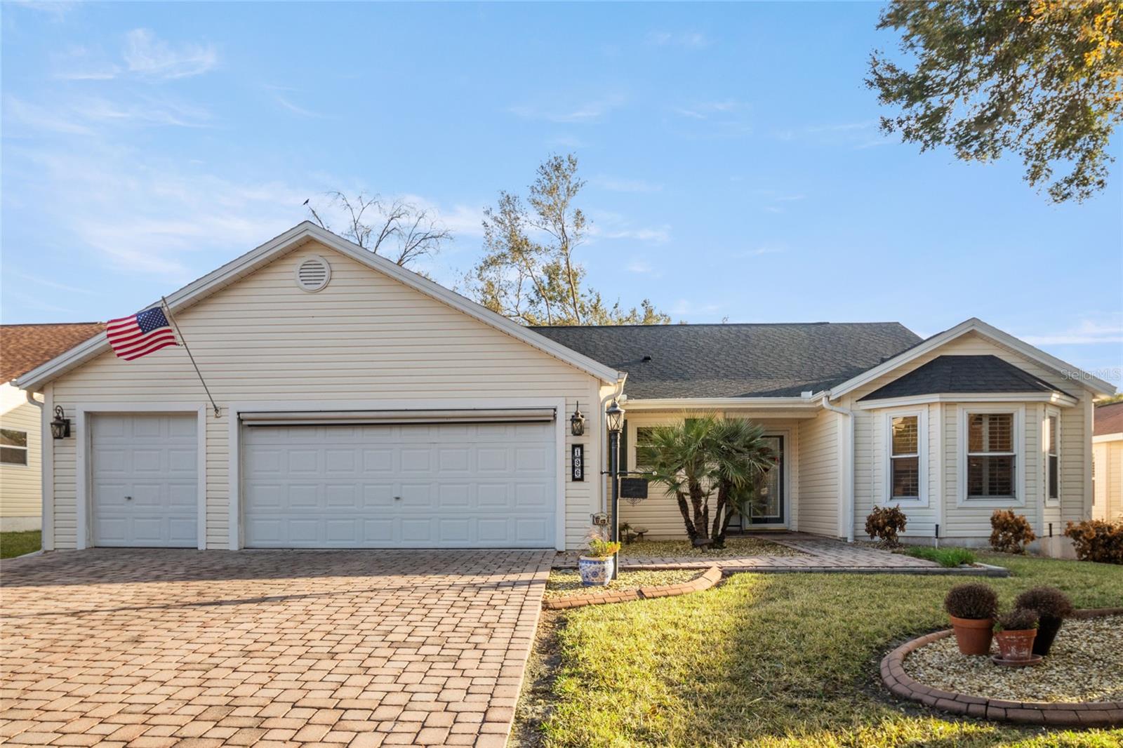 VILLAGES/LADY LAKE UN #24 - Residential