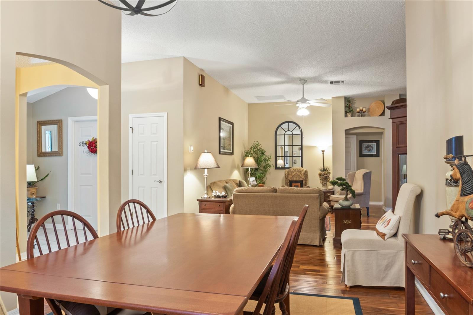 VILLAGES/LADY LAKE UN #24 - Residential