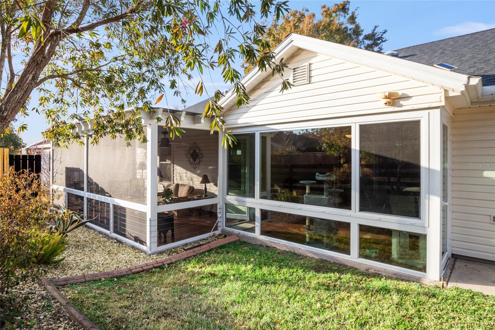 VILLAGES/LADY LAKE UN #24 - Residential