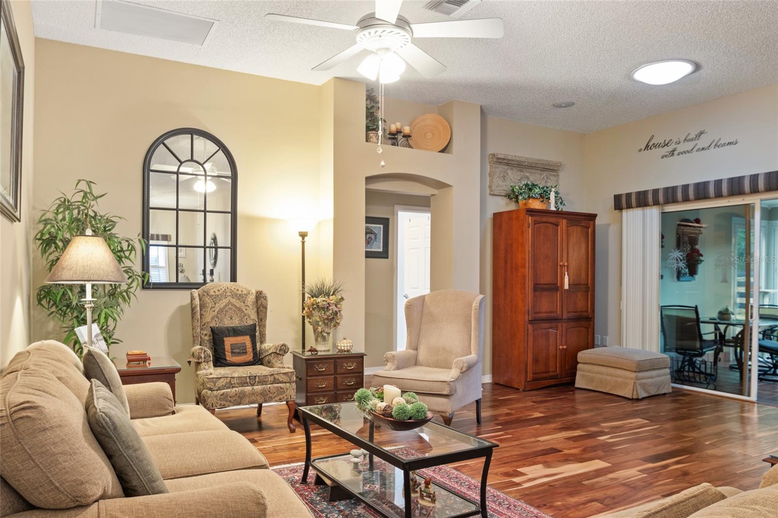 VILLAGES/LADY LAKE UN #24 - Residential