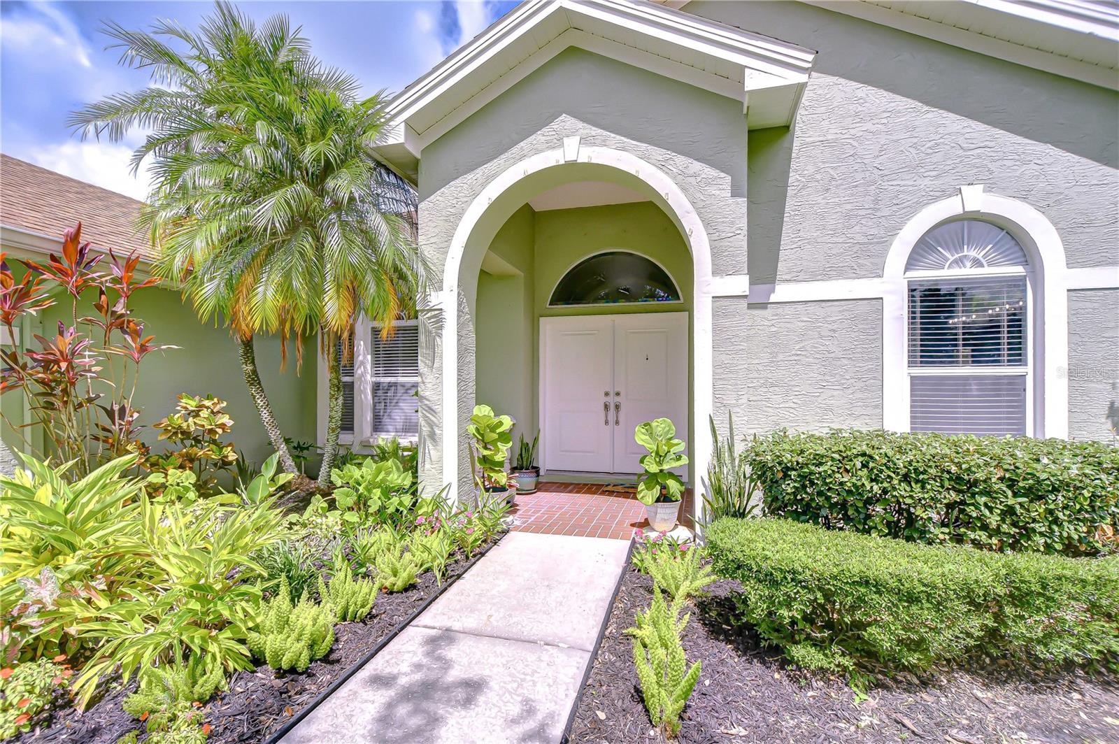 9813 WOODBAY DRIVE