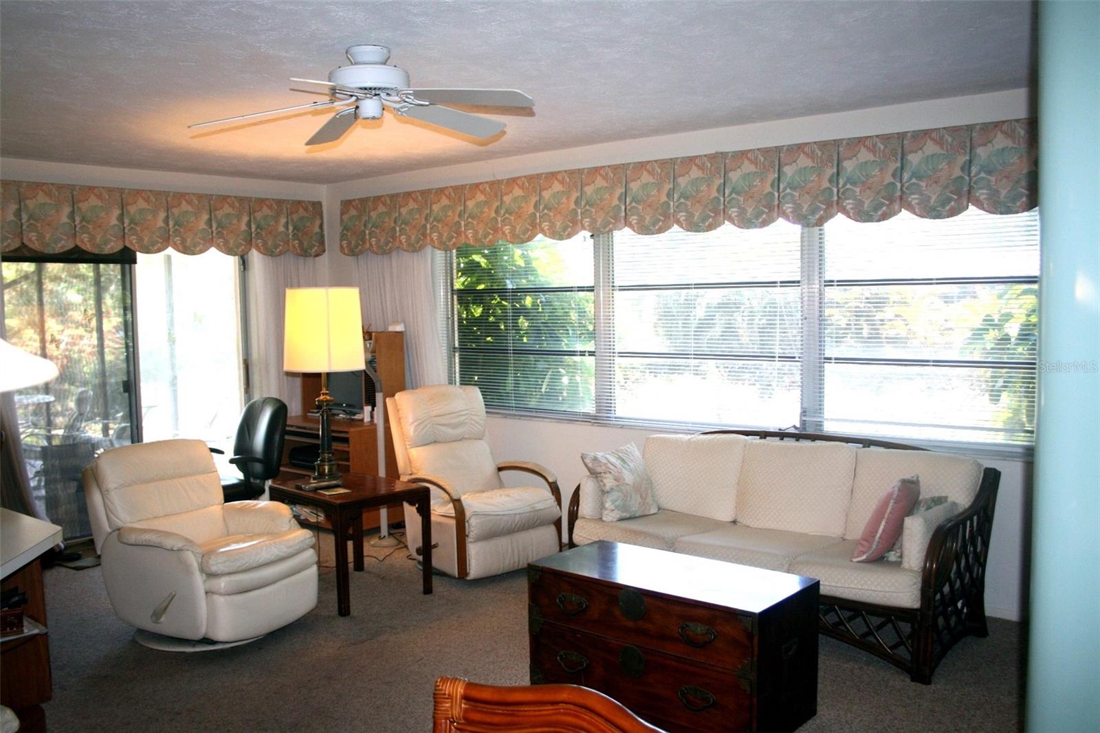 VENICE GARDENS - Residential