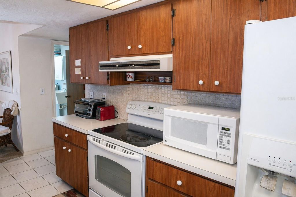 Photo of 1606 Cypress Point Court, Venice, FL 34293 (MLS # A4690114)