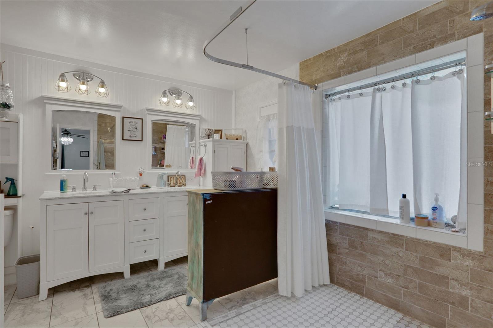 LOT 11, BLOCK 35 PALM COAST, MAP OF WYNNFIELD, SEC - Residential