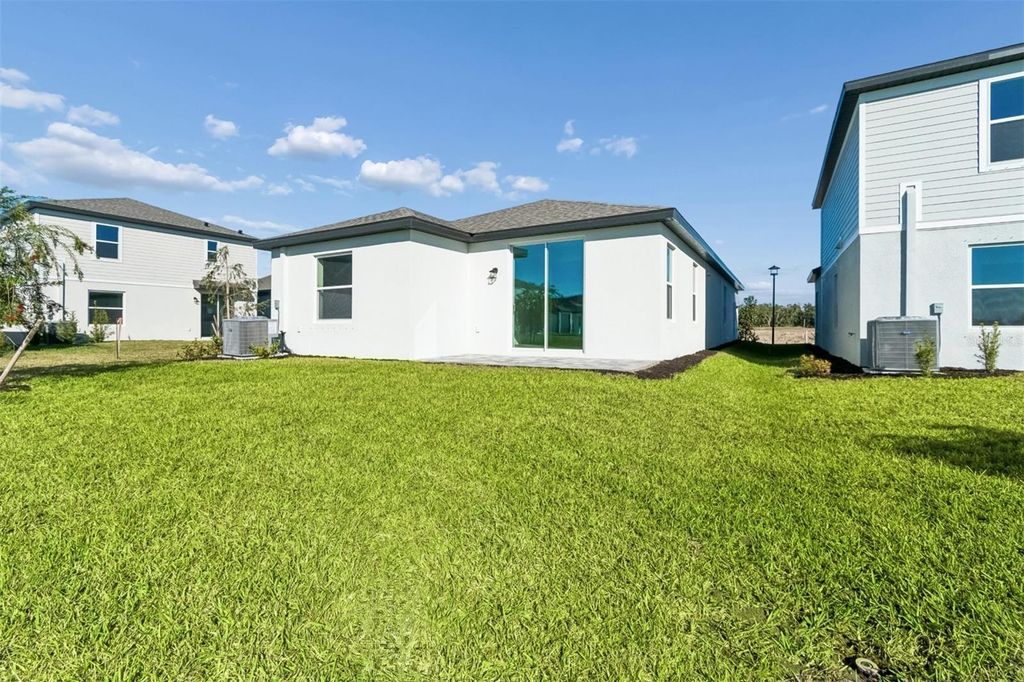 Photo of 4307 Outhaul Run, Palmetto, FL 34221 (MLS # R4910281)