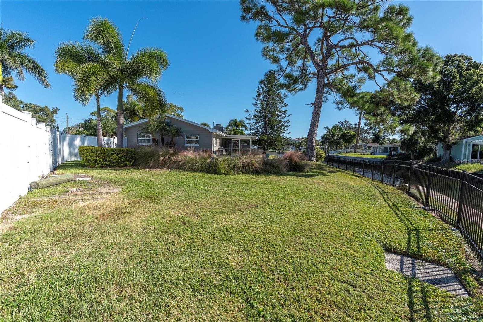 SHORE ACRES BUTTERFLY LAKE REP - Residential