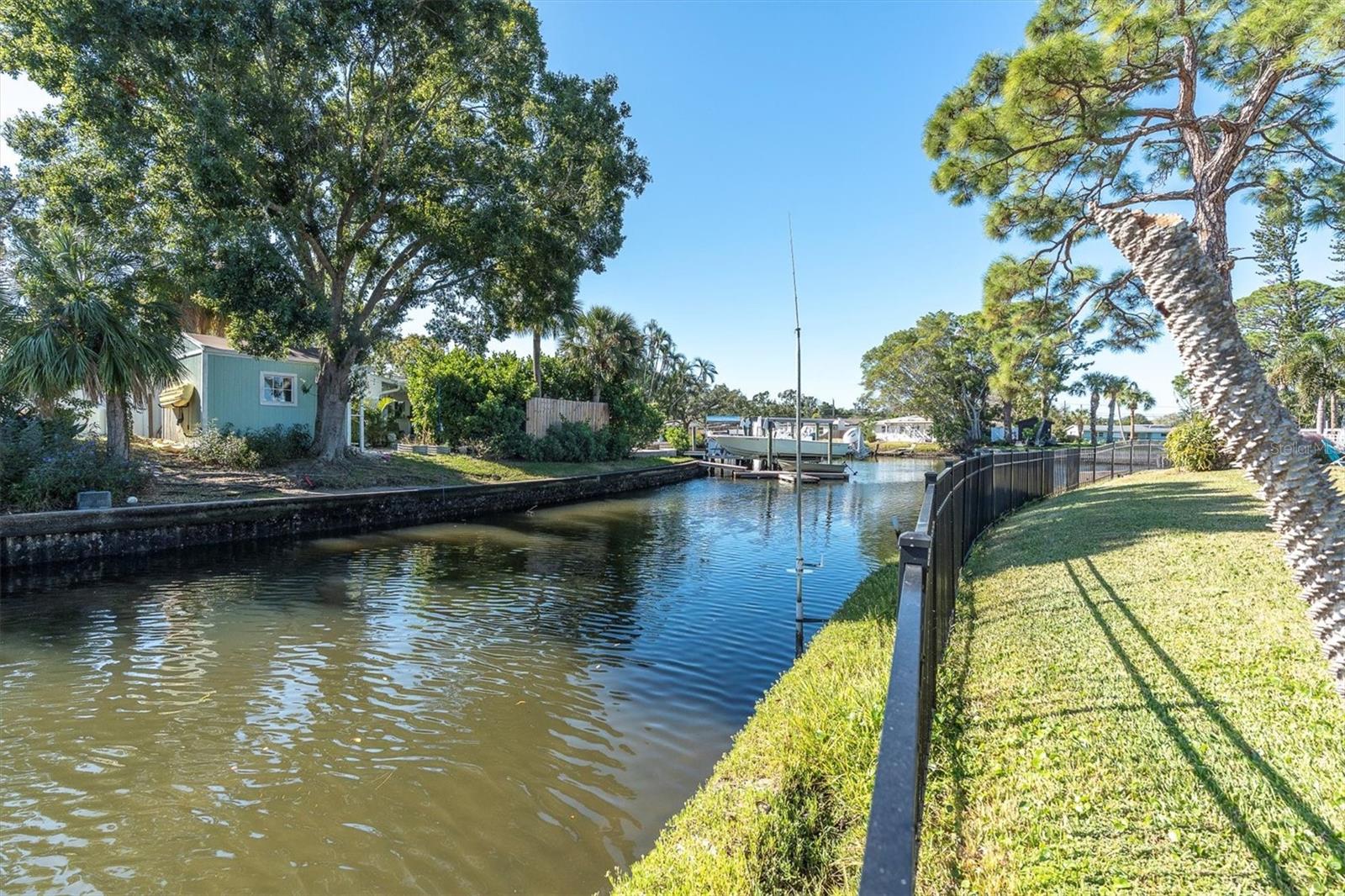 SHORE ACRES BUTTERFLY LAKE REP - Residential