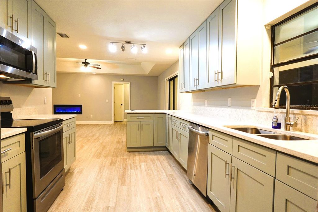 listing image 53