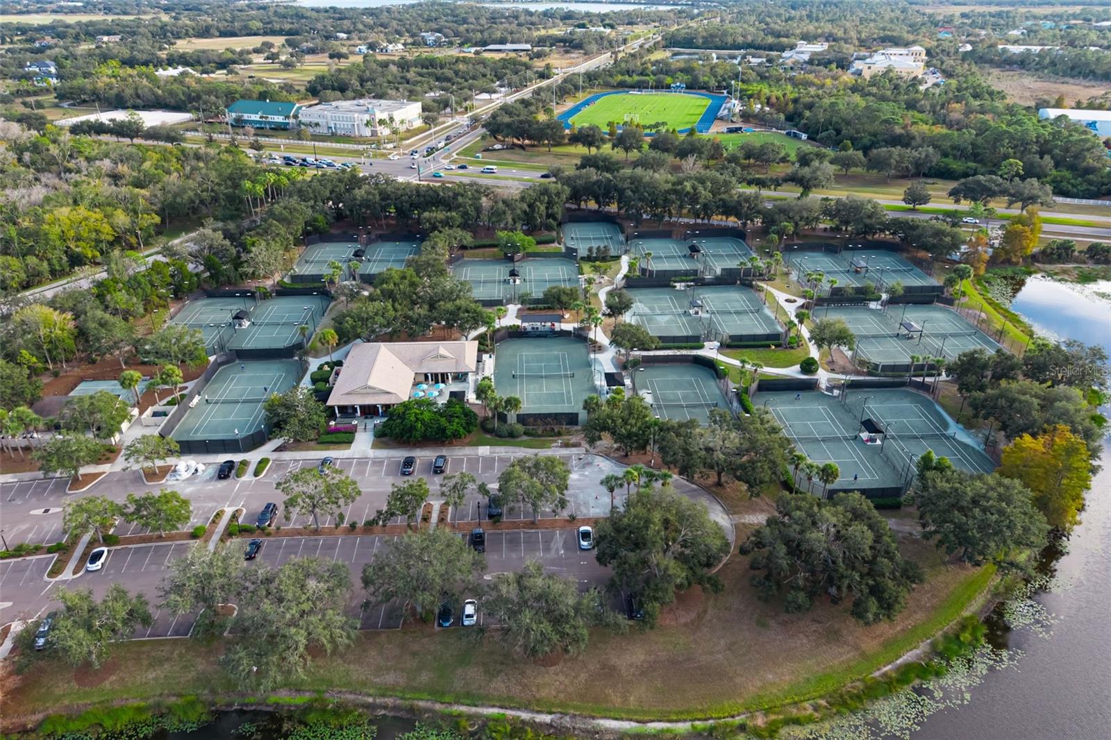 LAKEWOOD RANCH COUNTRY CLUB VILLAGE U&X - Residential