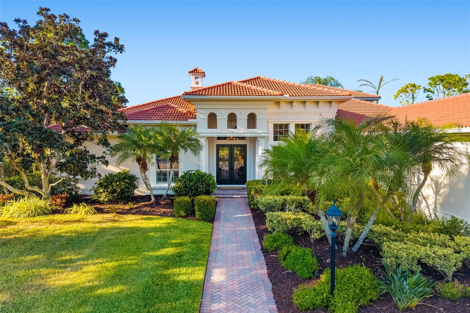 LAKEWOOD RANCH COUNTRY CLUB VILLAGE U&X - Residential