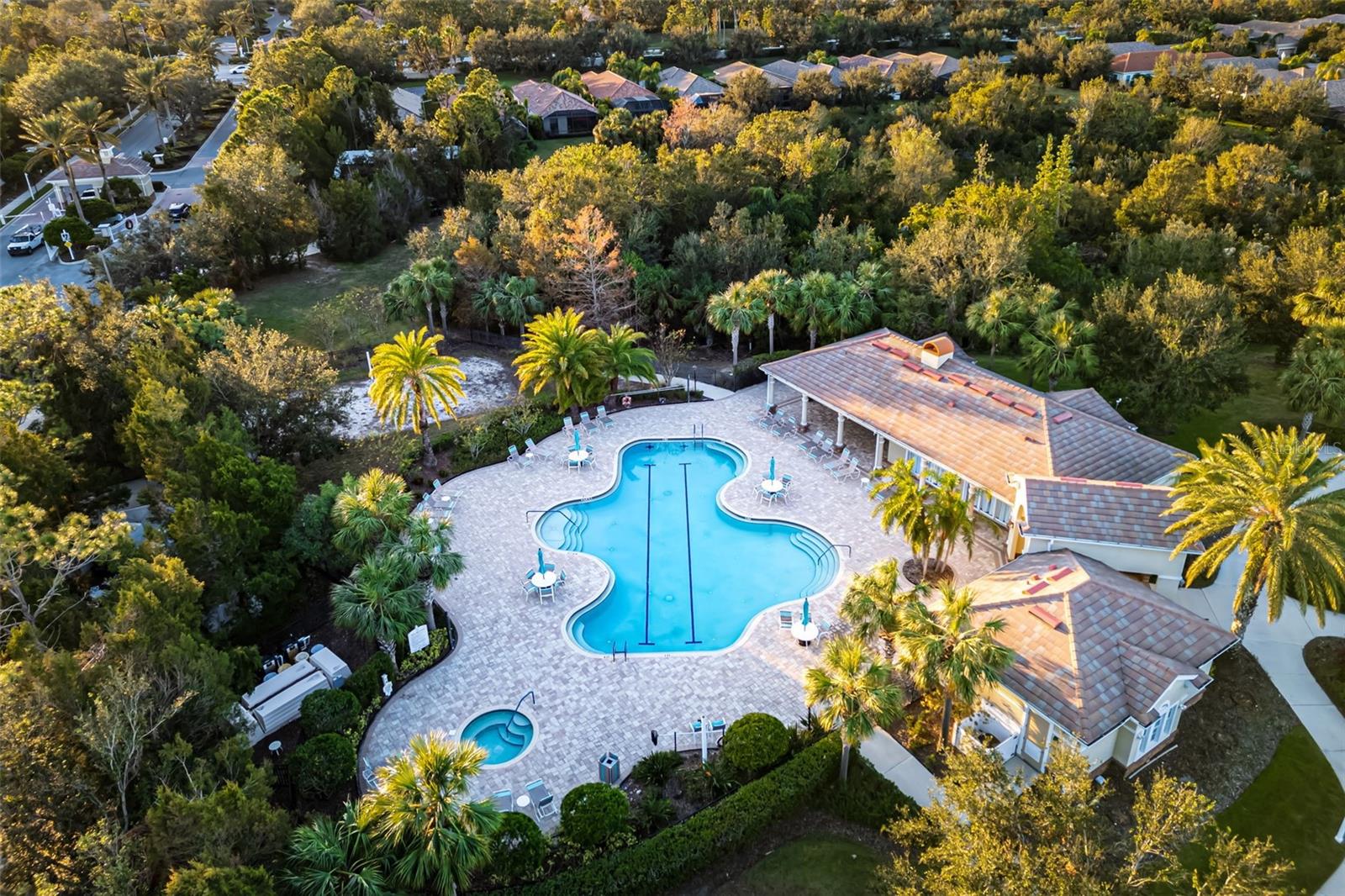 LAKEWOOD RANCH COUNTRY CLUB VILLAGE U&X - Residential