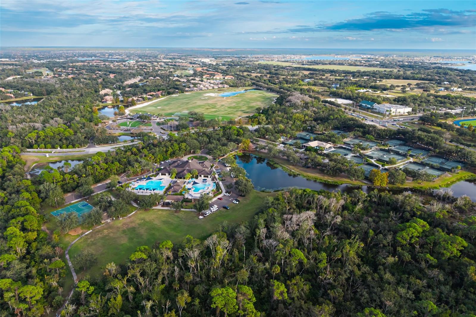 LAKEWOOD RANCH COUNTRY CLUB VILLAGE U&X - Residential