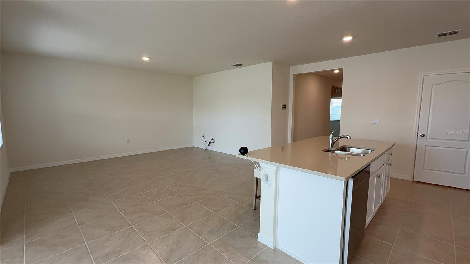 TAYLOR GRVS - Residential Lease