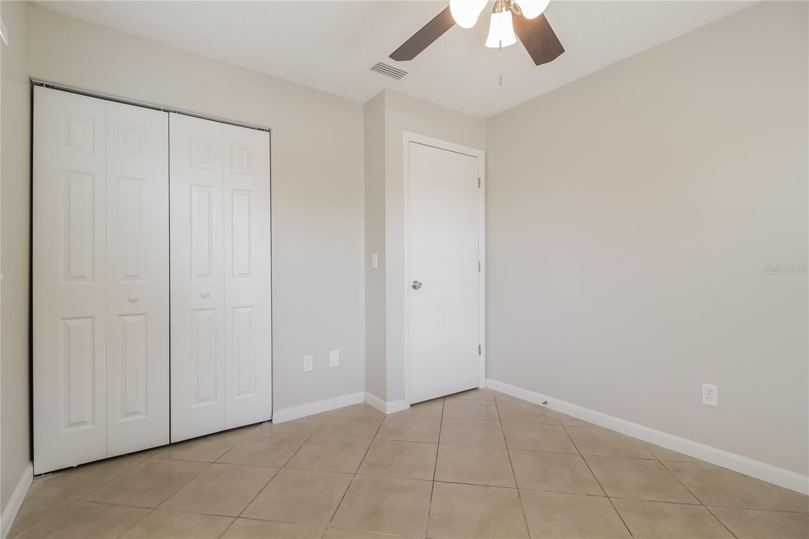 WILDWOOD UNIT 01 - Residential Lease