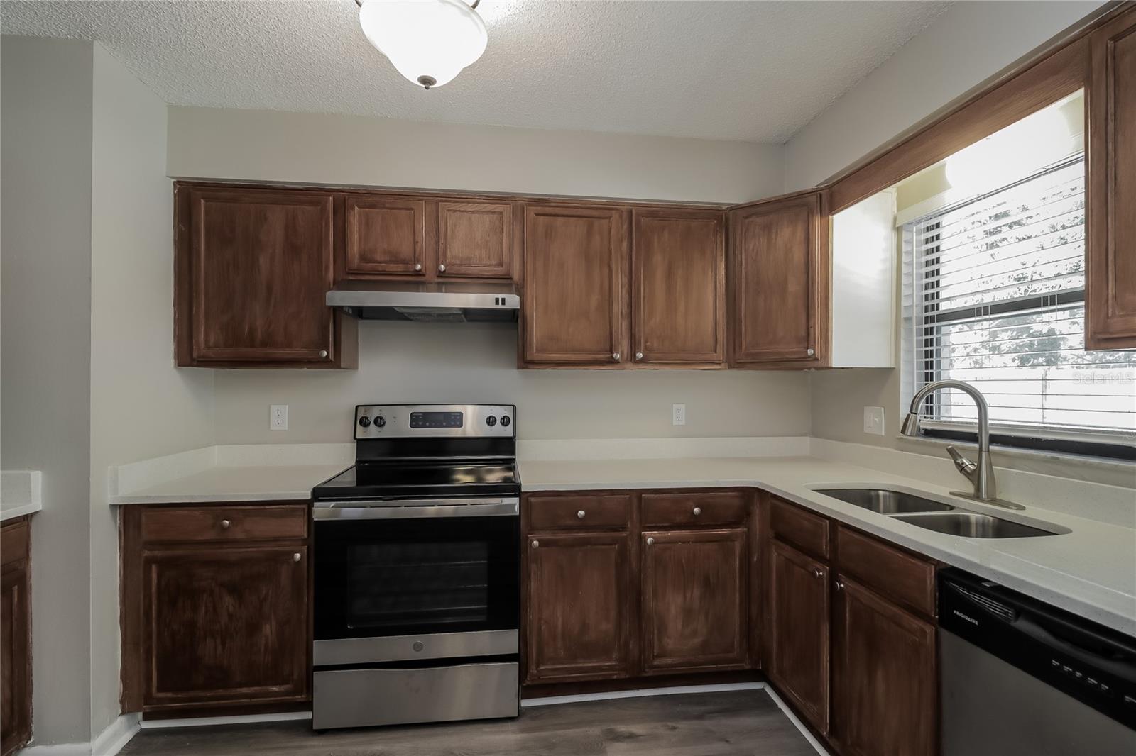 WILDWOOD UNIT 01 - Residential Lease