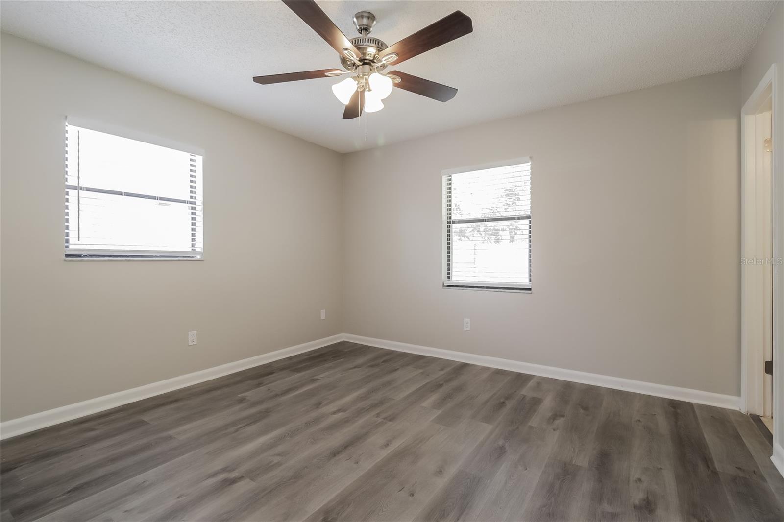 WILDWOOD UNIT 01 - Residential Lease