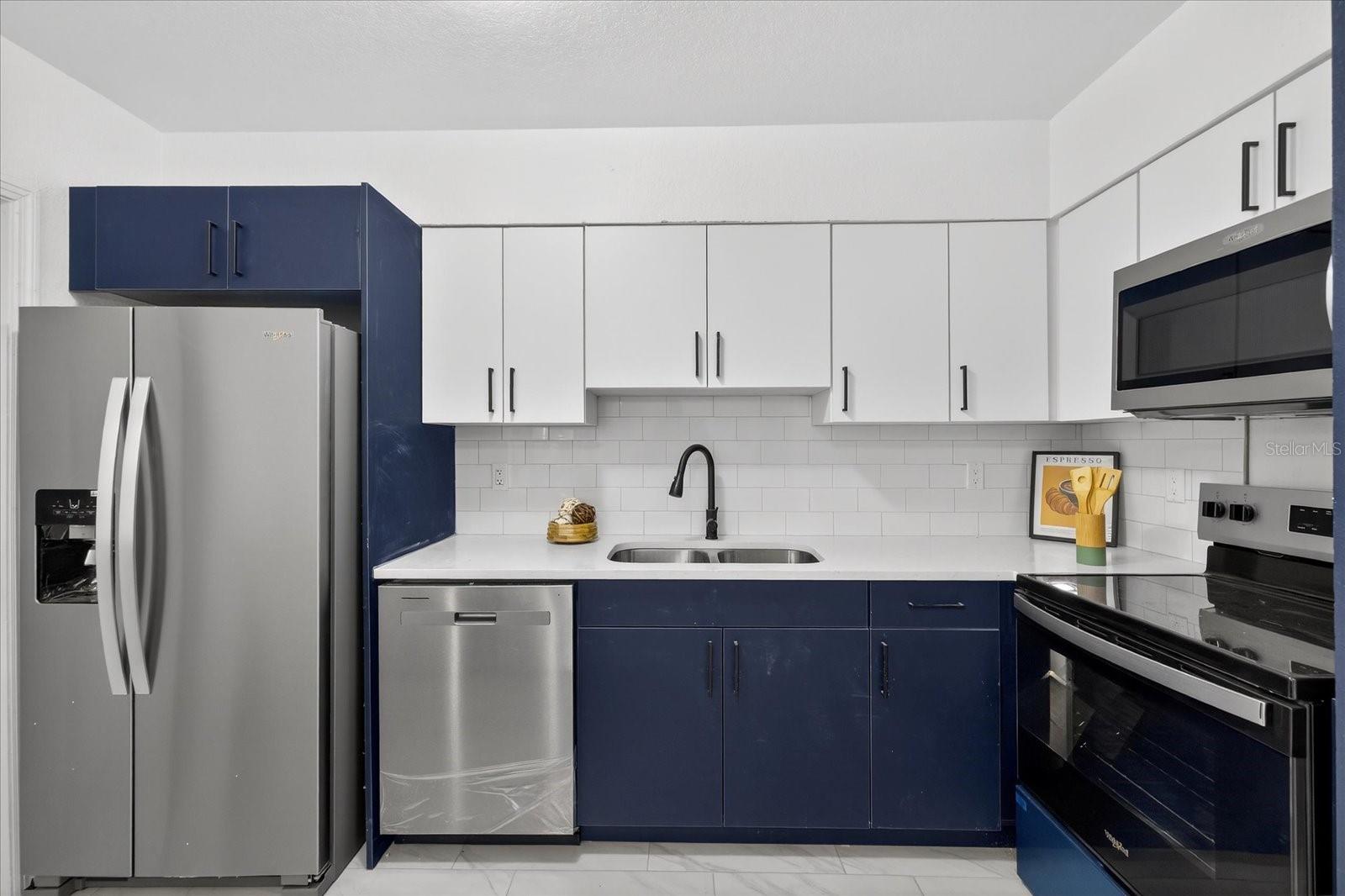 DEL RIO ESTATES UNIT 3 - Residential