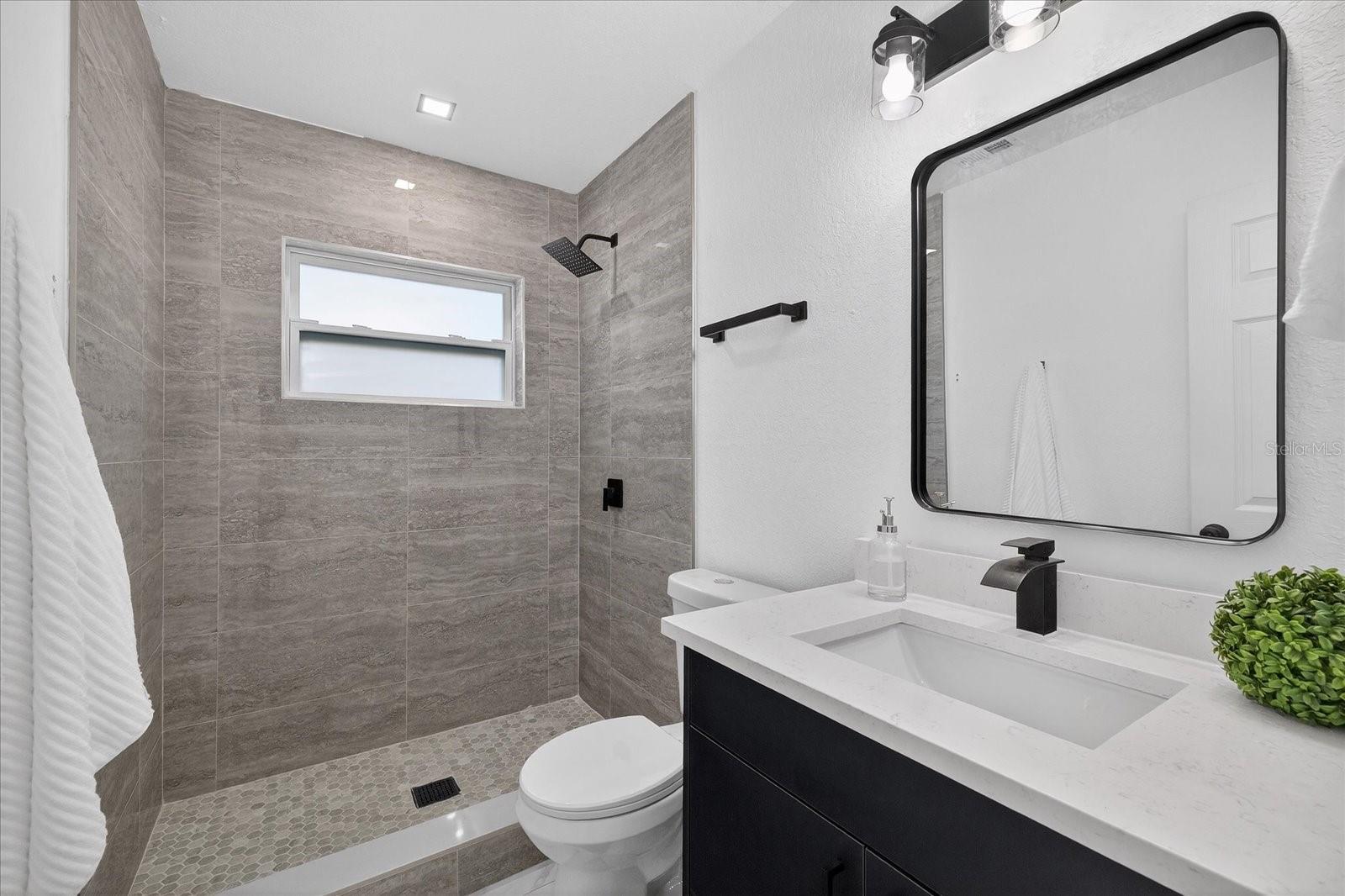 DEL RIO ESTATES UNIT 3 - Residential