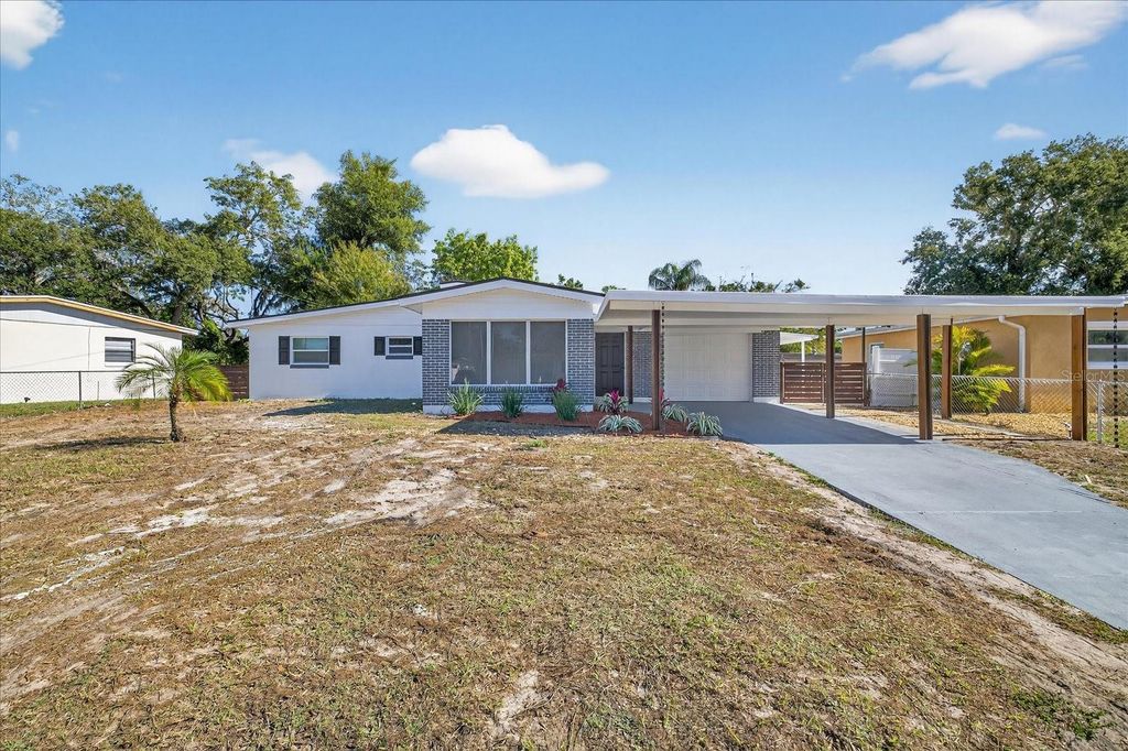Photo of 7125 Bonito Street, Tampa, FL 33617 (MLS # TB8456591)